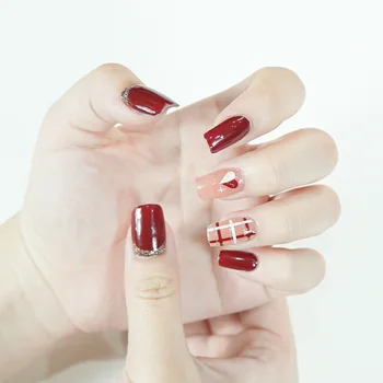 20шт наклеек для ногтей Высококачественные наклейки для лака для ногтей для женщин и девочек, украшающие пальцы самоклеющимися 3D наклейками для брелоков для ногтей