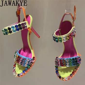 Высококачественные разноцветные босоножки с кристаллами, Женские туфли на высоком каблуке с пряжкой на лодыжке, Летние пикантные роскошные свадебные туфли в этническом стиле для вечеринок