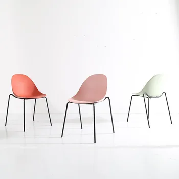 Домашний обеденный стул со спинкой Ресторан для взрослых Современный минималистичный повседневный Креативный стул из кованого железа в европейском и американском стиле